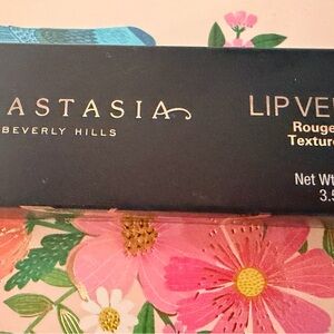 Brand New Never Opened! Anastasia Beverly Hills Lip Velvet Rouge - Vibrant Pink